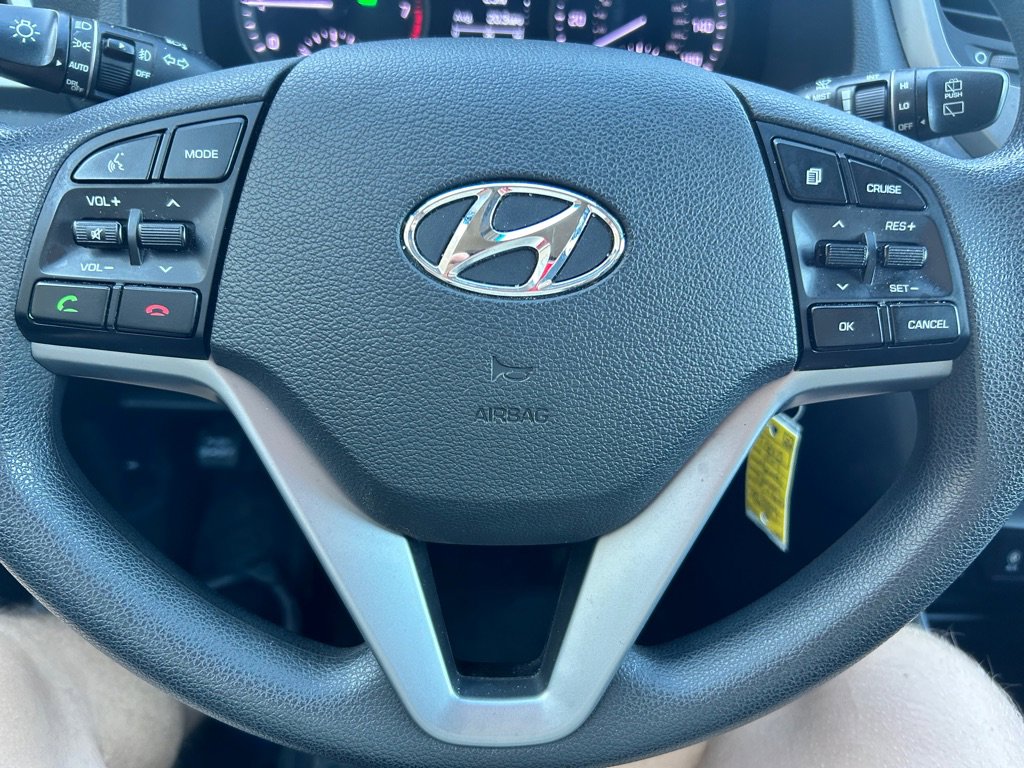 Used 2017 Hyundai Tucson SE image 12