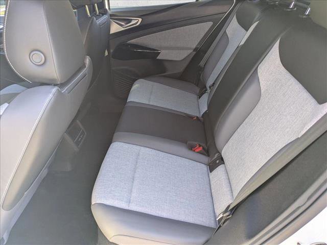 Used 2023 Volkswagen ID.4 Pro image 19