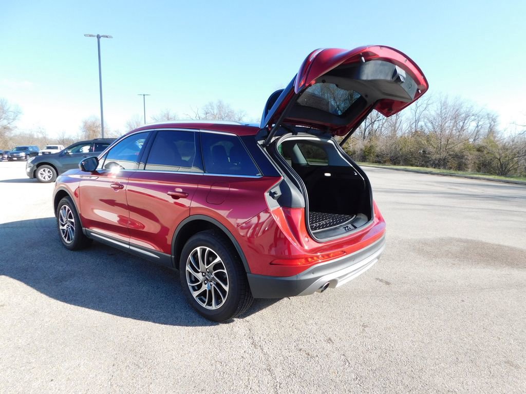 Used 2022 Lincoln Corsair AWD w/ Equipment Group 101A image 20