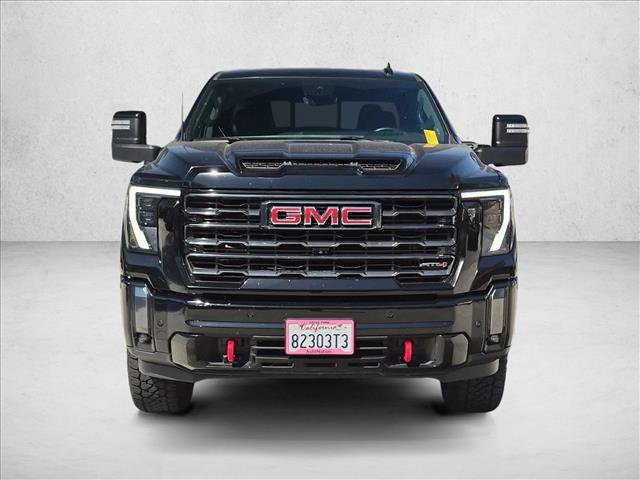 Used 2024 GMC Sierra 2500 AT4 w/ AT4 Premium Plus Package AWD/4WD image 2