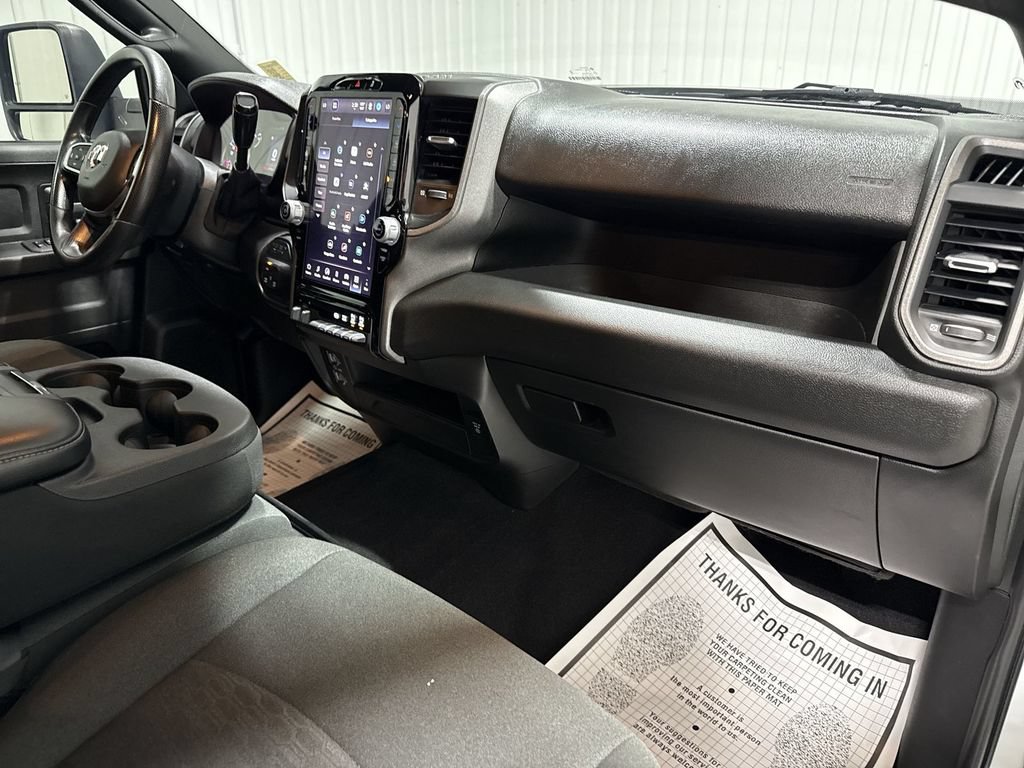 Used 2025 RAM 3500 Tradesman AWD/4WD image 30