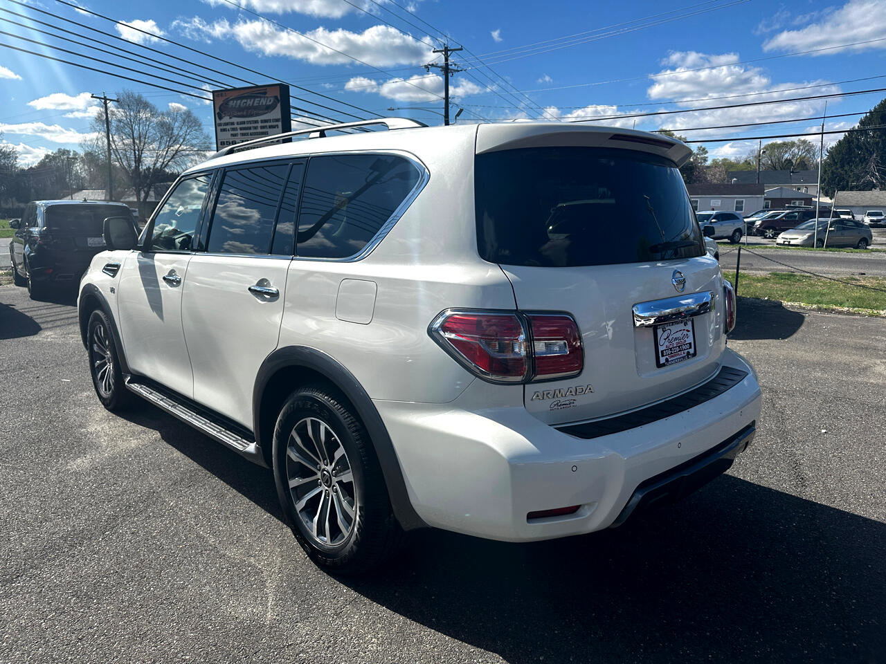 Used 2019 Nissan Armada SL w/ Premium Package image 7