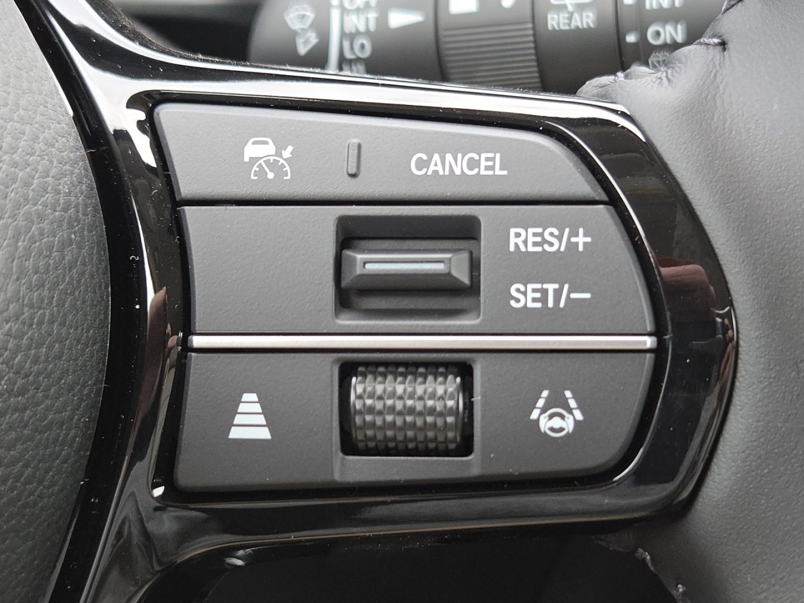 New 2026 Honda CR-V EX-L image 9
