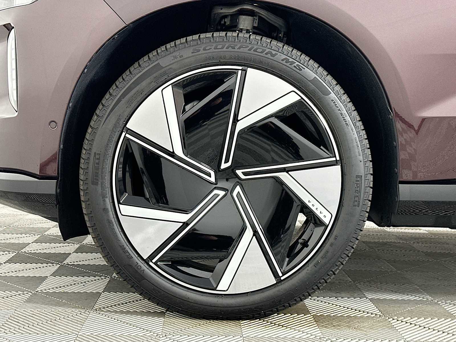 New 2025 Volvo EX90 Ultra image 28