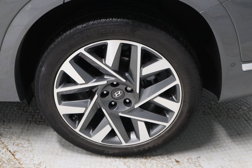 Used 2023 Hyundai Santa Fe Calligraphy image 20
