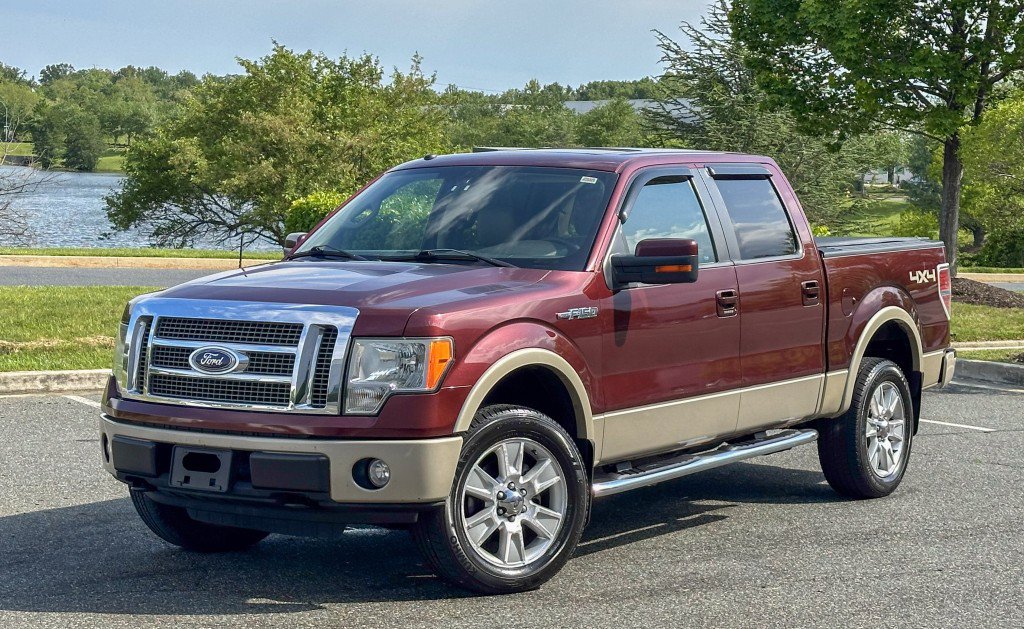 Used 2010 Ford F150 Lariat AWD/4WD image 3