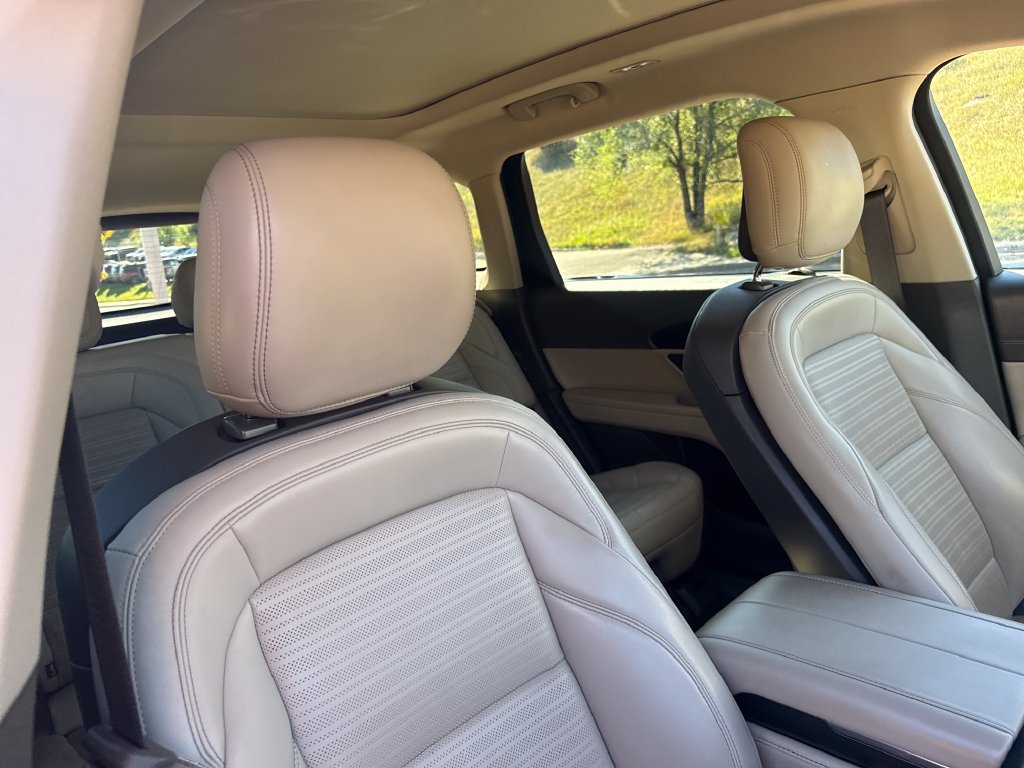 Certified 2024 Lincoln Nautilus Reserve w/ Equipment Group 202A AWD/4WD image 33