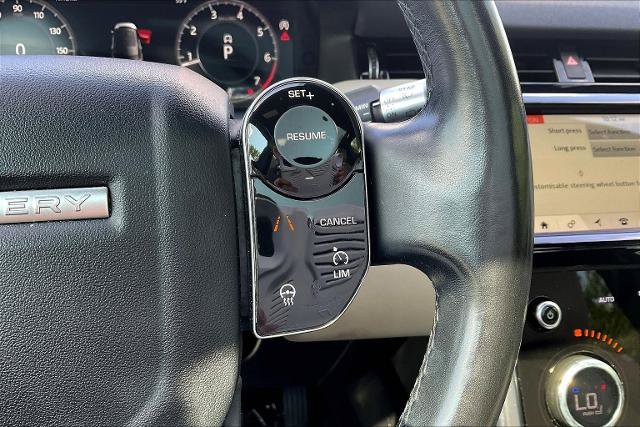 Used 2020 Land Rover Discovery Sport SE AWD/4WD image 12