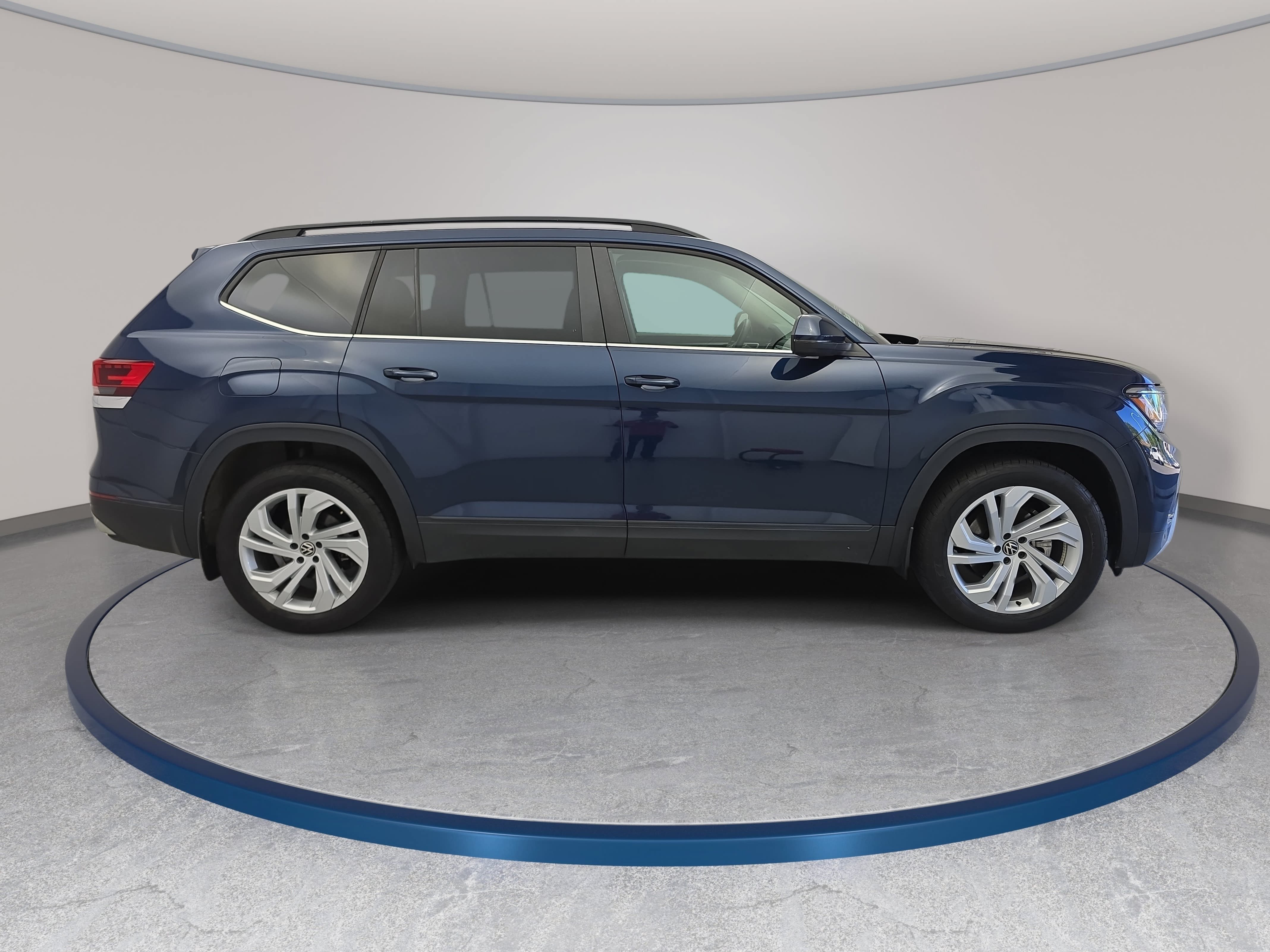 Certified 2023 Volkswagen Atlas SE FWD image 4