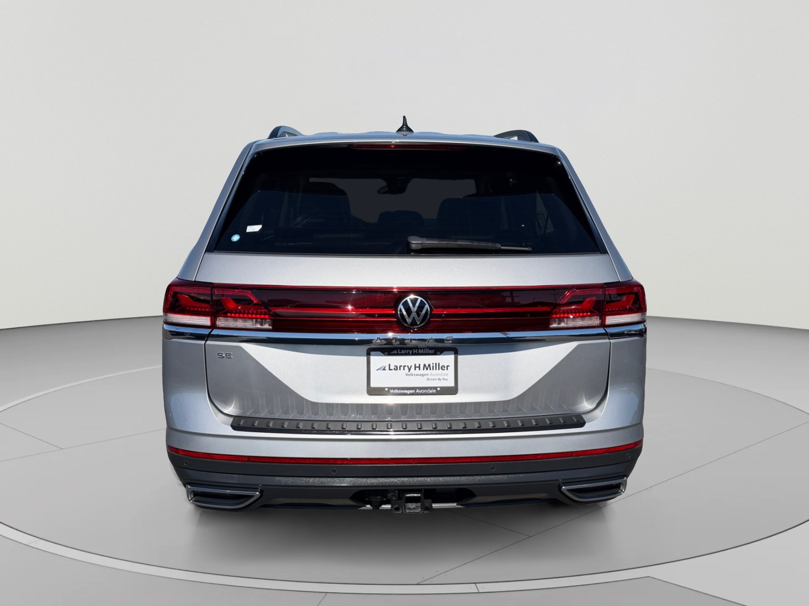 Used 2026 Volkswagen Atlas SE FWD image 4