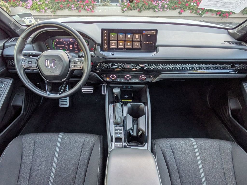 Certified 2025 Honda Accord Sport image 13