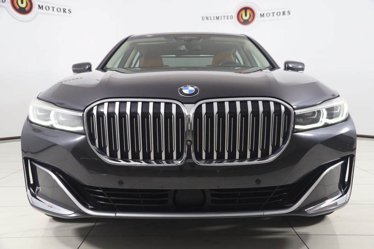 Used 2020 BMW 750i xDrive AWD/4WD image 6