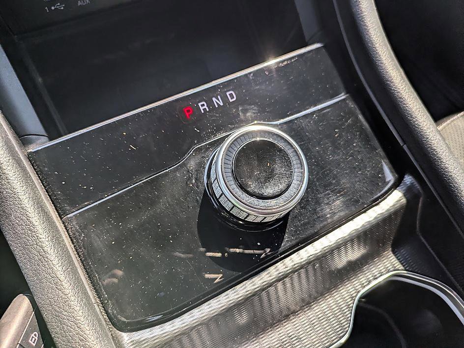 Used 2024 Jeep Grand Cherokee L Altitude image 23