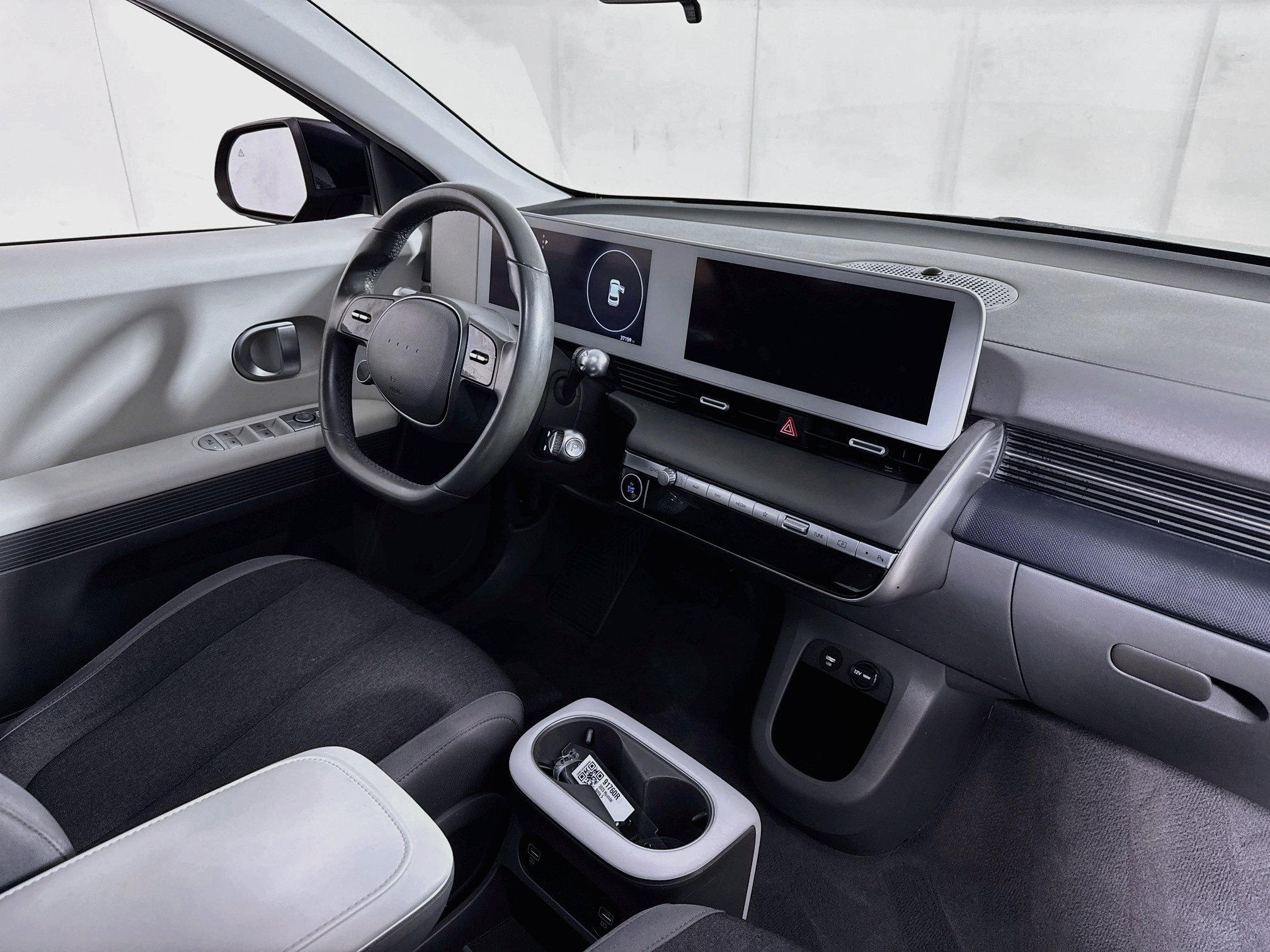Used 2023 Hyundai Ioniq 5 SE AWD/4WD image 28
