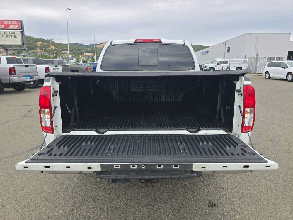 Used 2016 Nissan Frontier SV RWD image 20