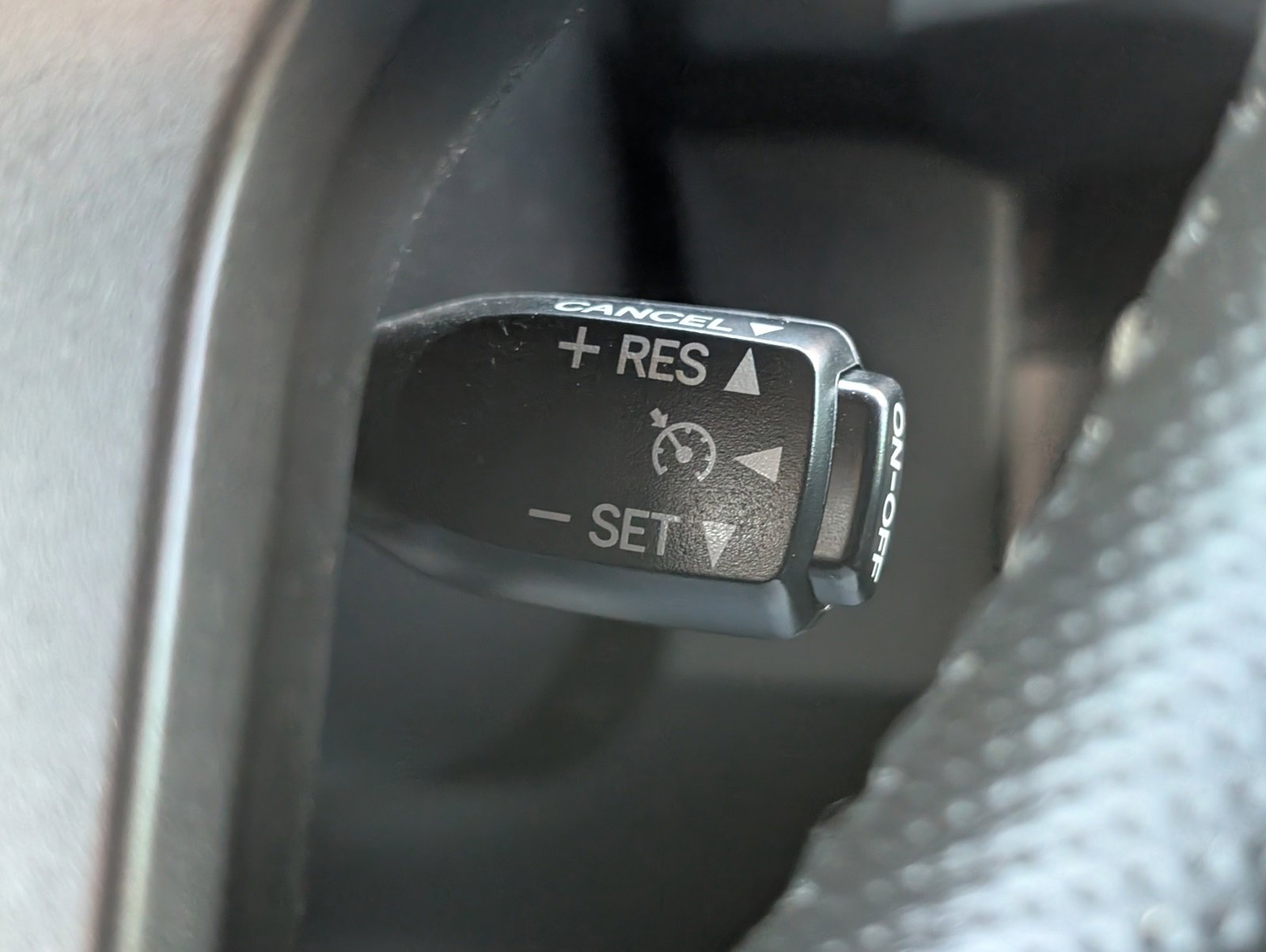 Used 2017 Toyota Tacoma TRD Sport image 20