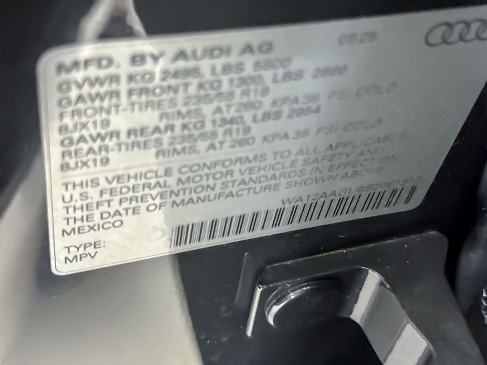 Certified 2025 Audi Q5 Premium Plus w/ Premium Plus image 29