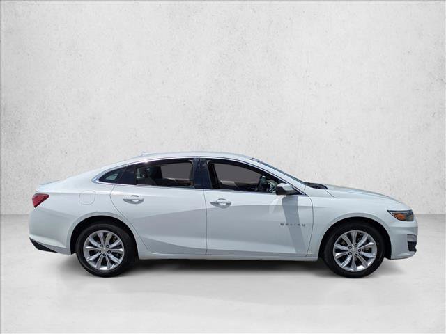 Used 2022 Chevrolet Malibu LT FWD image 4