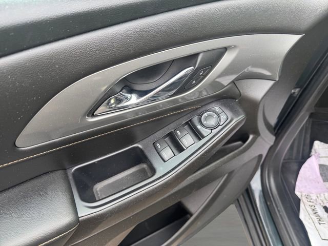 Certified 2021 Chevrolet Traverse LT image 11