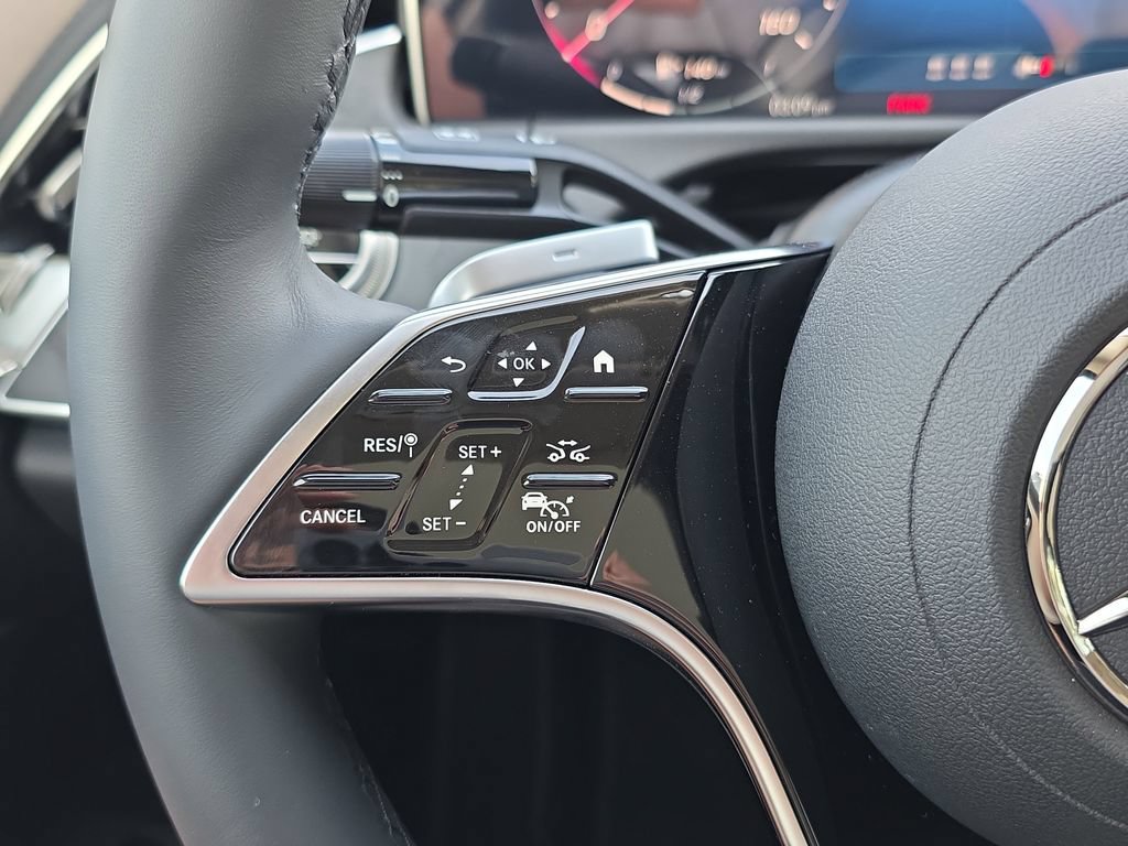 New 2026 Mercedes-Benz E 350 4MATIC Sedan image 21