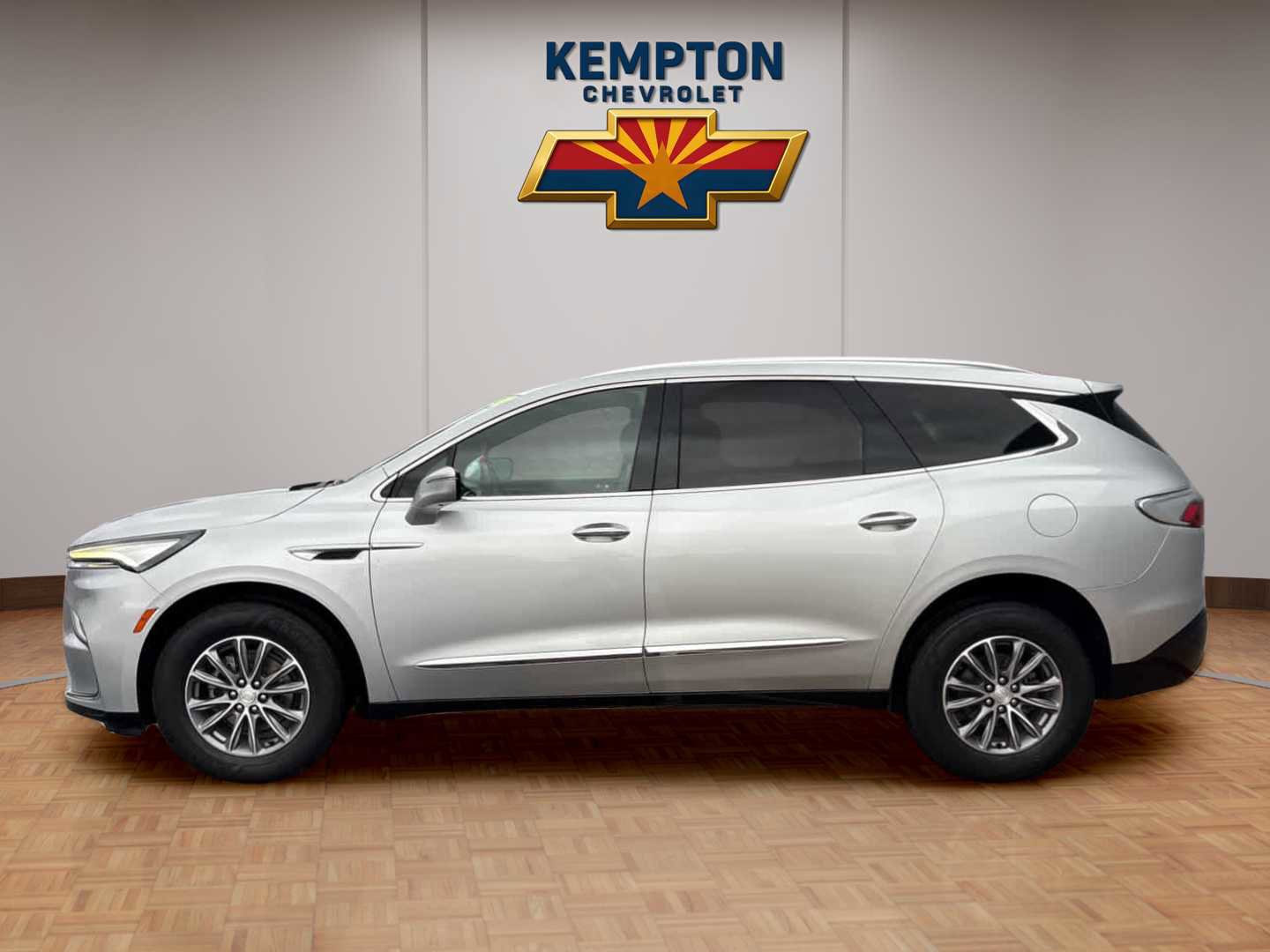 Used 2022 Buick Enclave Premium image 3