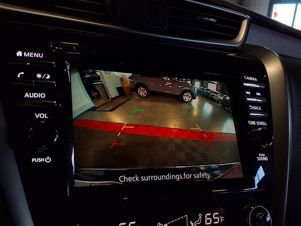 Used 2023 Nissan Murano S image 21