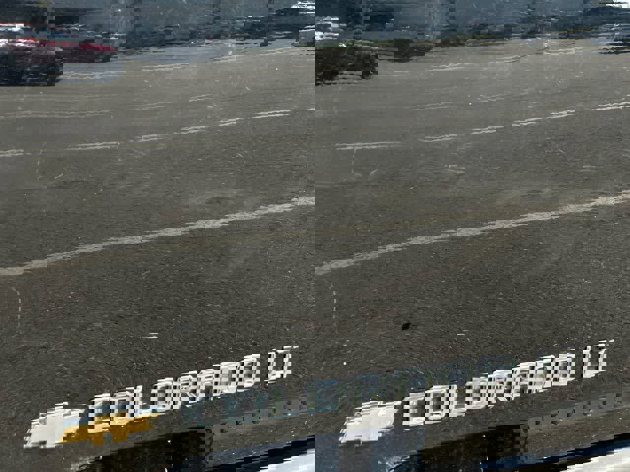 Used 2012 Chevrolet Colorado LT image 36