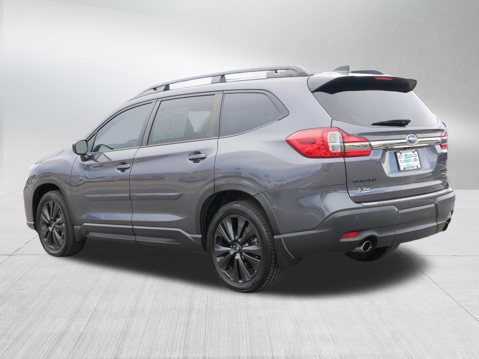 Used 2022 Subaru Ascent Onyx Edition image 5