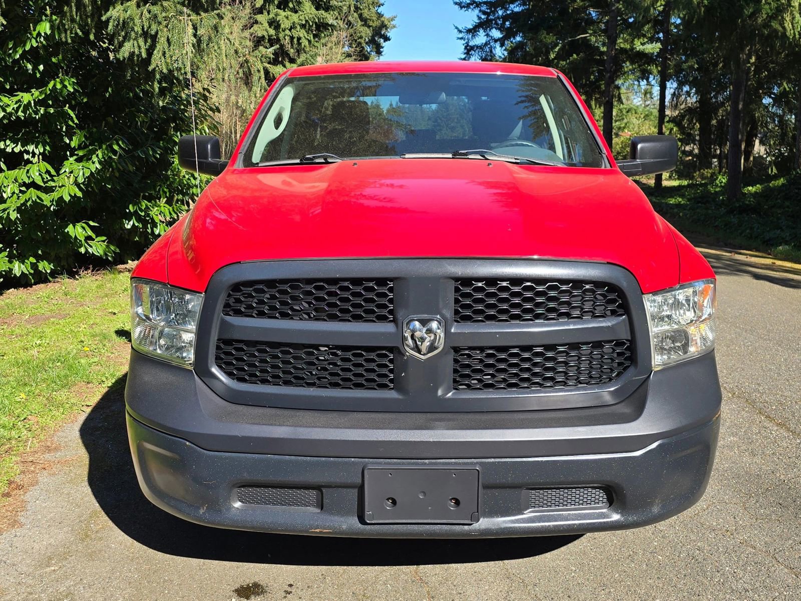 Used 2014 RAM 1500 ST RWD image 9