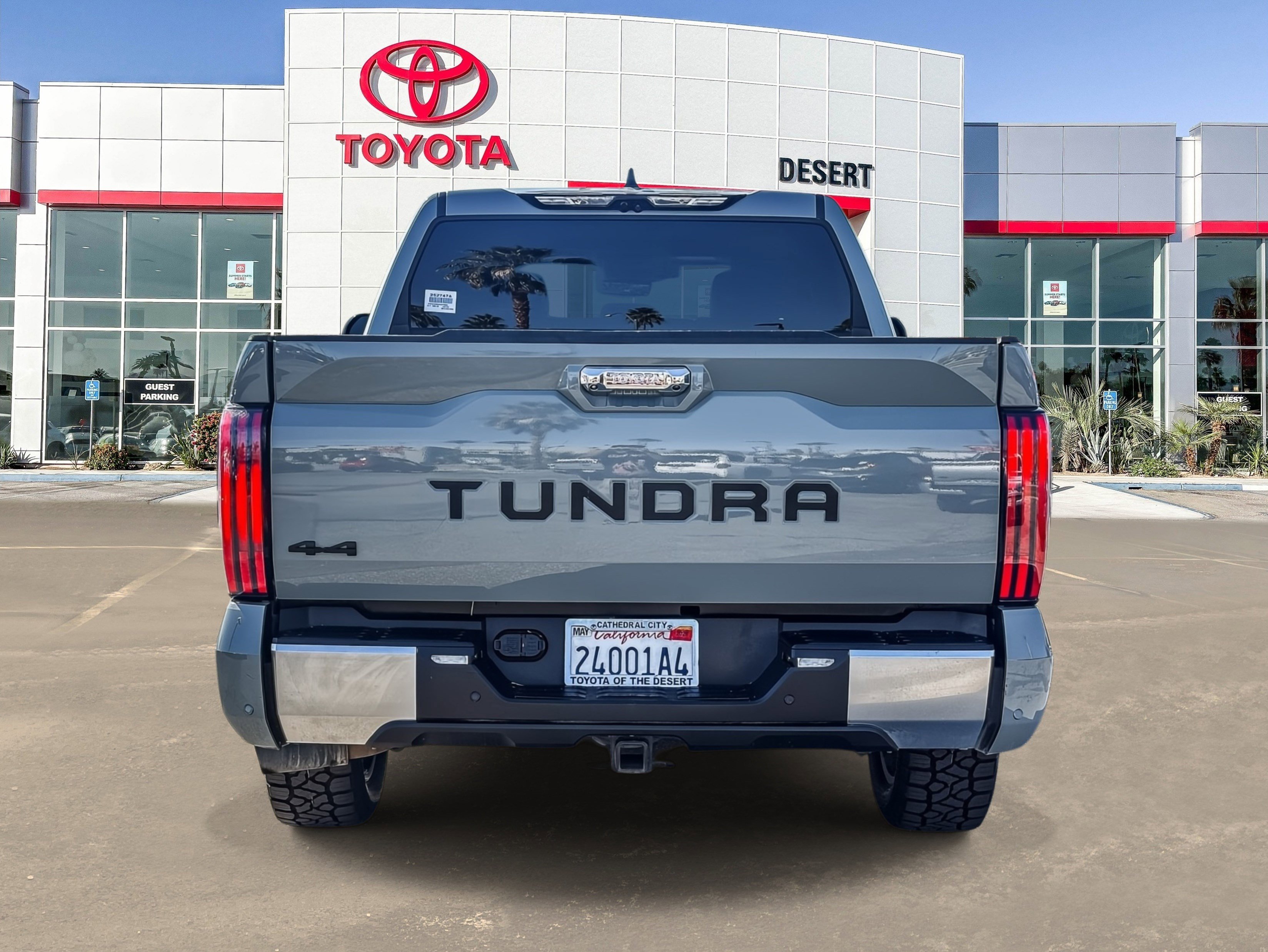 Used 2024 Toyota Tundra Limited AWD/4WD image 6