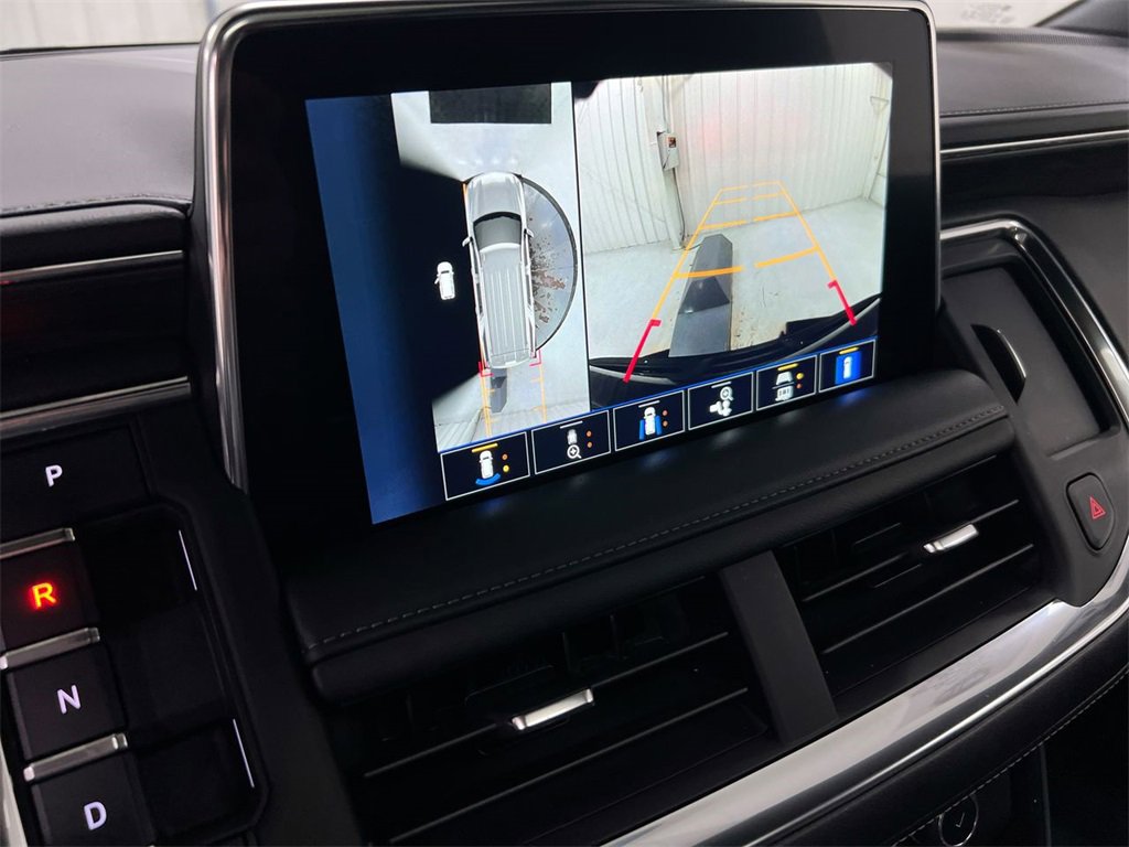 Used 2023 Chevrolet Tahoe Z71 w/ Luxury Package image 14