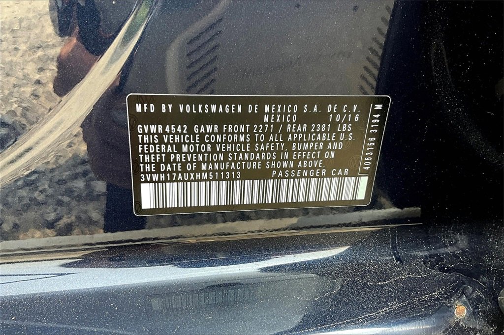 Used 2017 Volkswagen Golf Alltrack S image 28