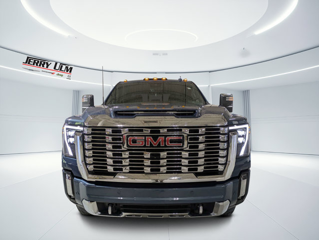 Used 2024 GMC Sierra 2500 Denali w/ Denali Reserve Package AWD/4WD image 8