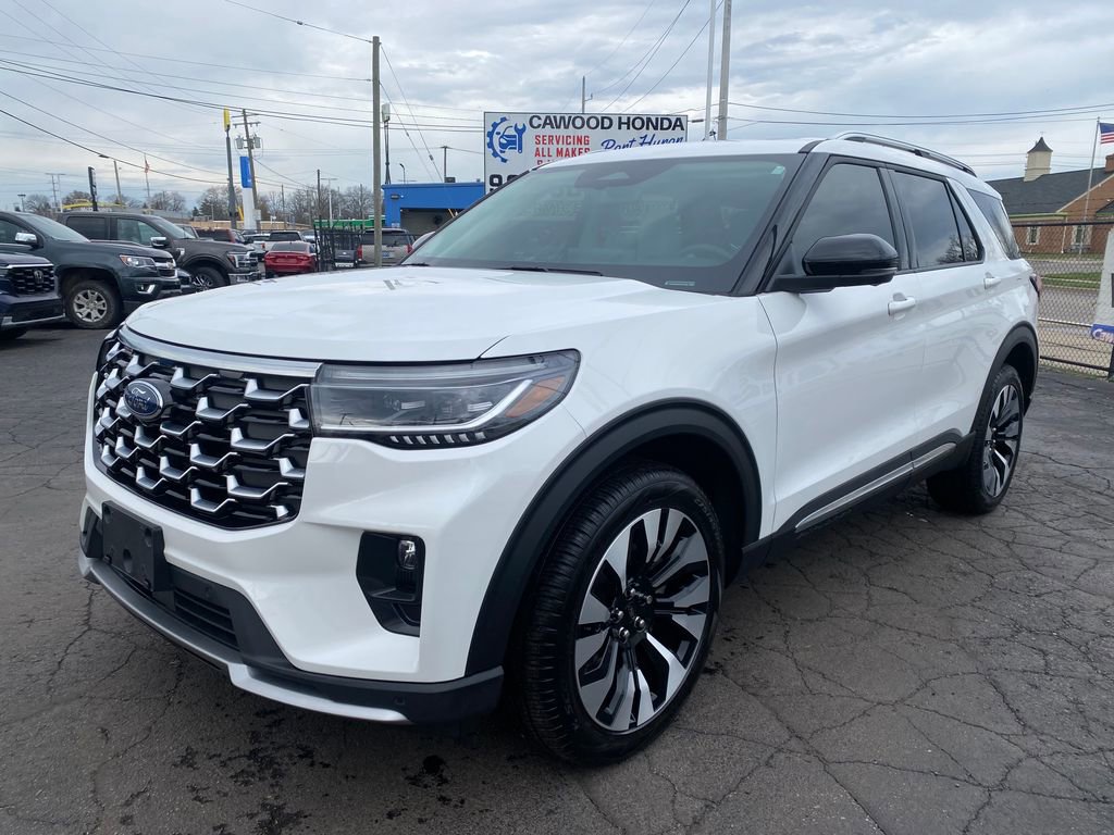 Used 2025 Ford Explorer Platinum w/ LUX Leather Package image 8