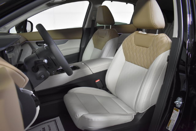 New 2026 Nissan Murano Platinum w/ Cargo Package AWD/4WD image 9
