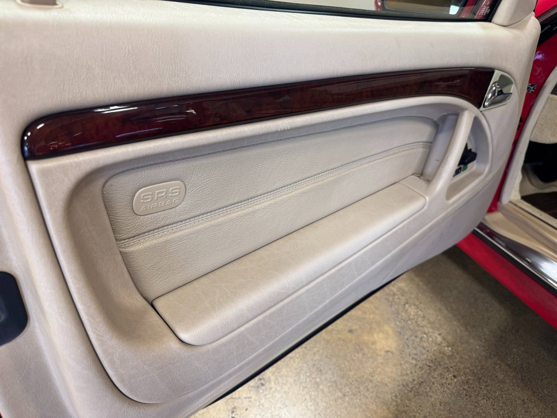 Used 1997 Mercedes-Benz SL 320 image 55