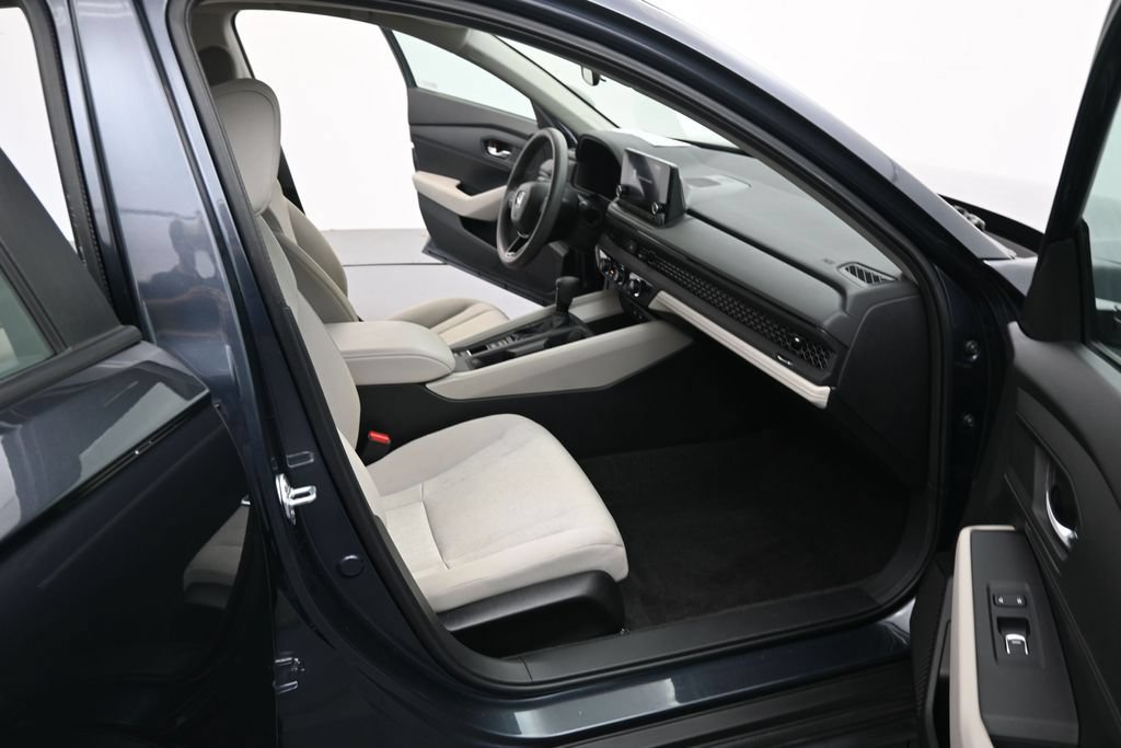 Used 2023 Honda Accord LX image 19