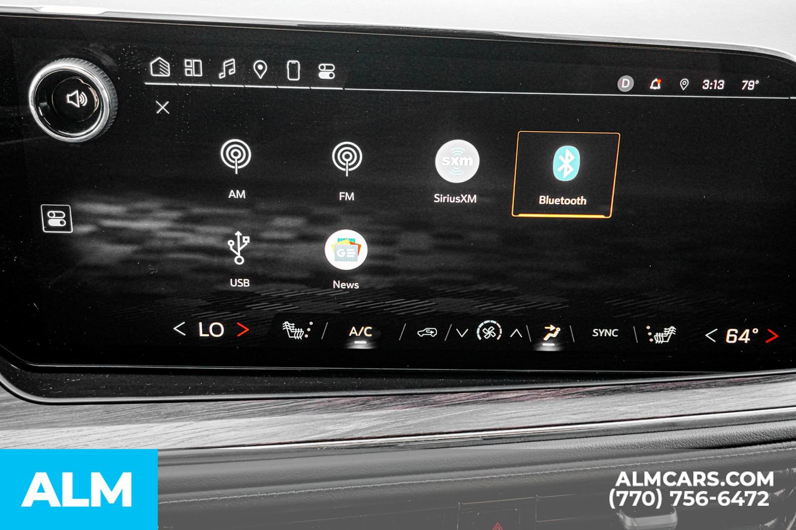 Used 2025 Chevrolet Tahoe Z71 w/ Comfort Package image 40