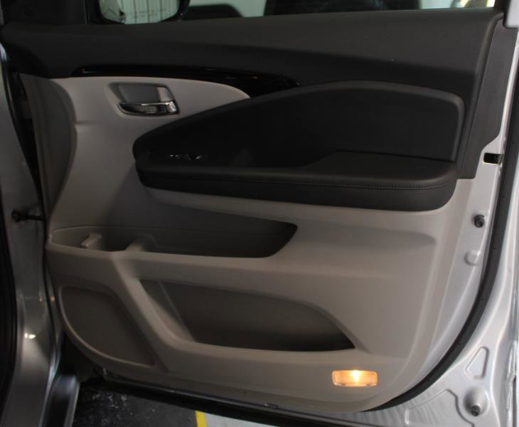 Used 2022 Honda Pilot Elite image 25