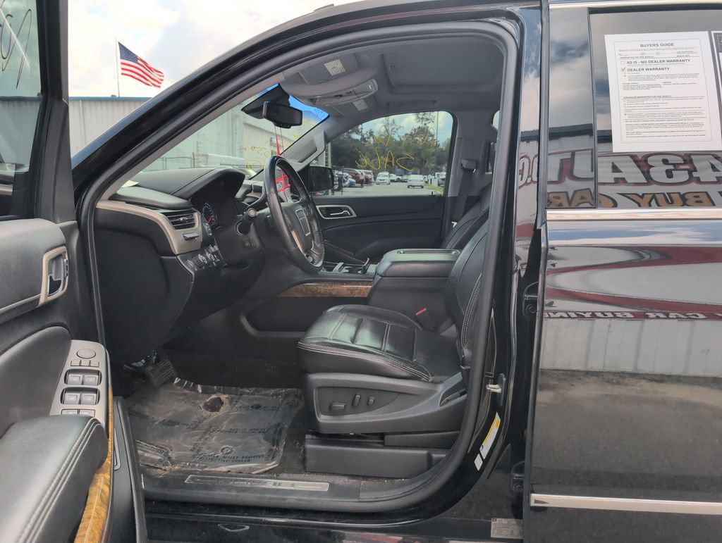 Used 2017 GMC Yukon Denali w/ Open Road Package AWD/4WD image 10