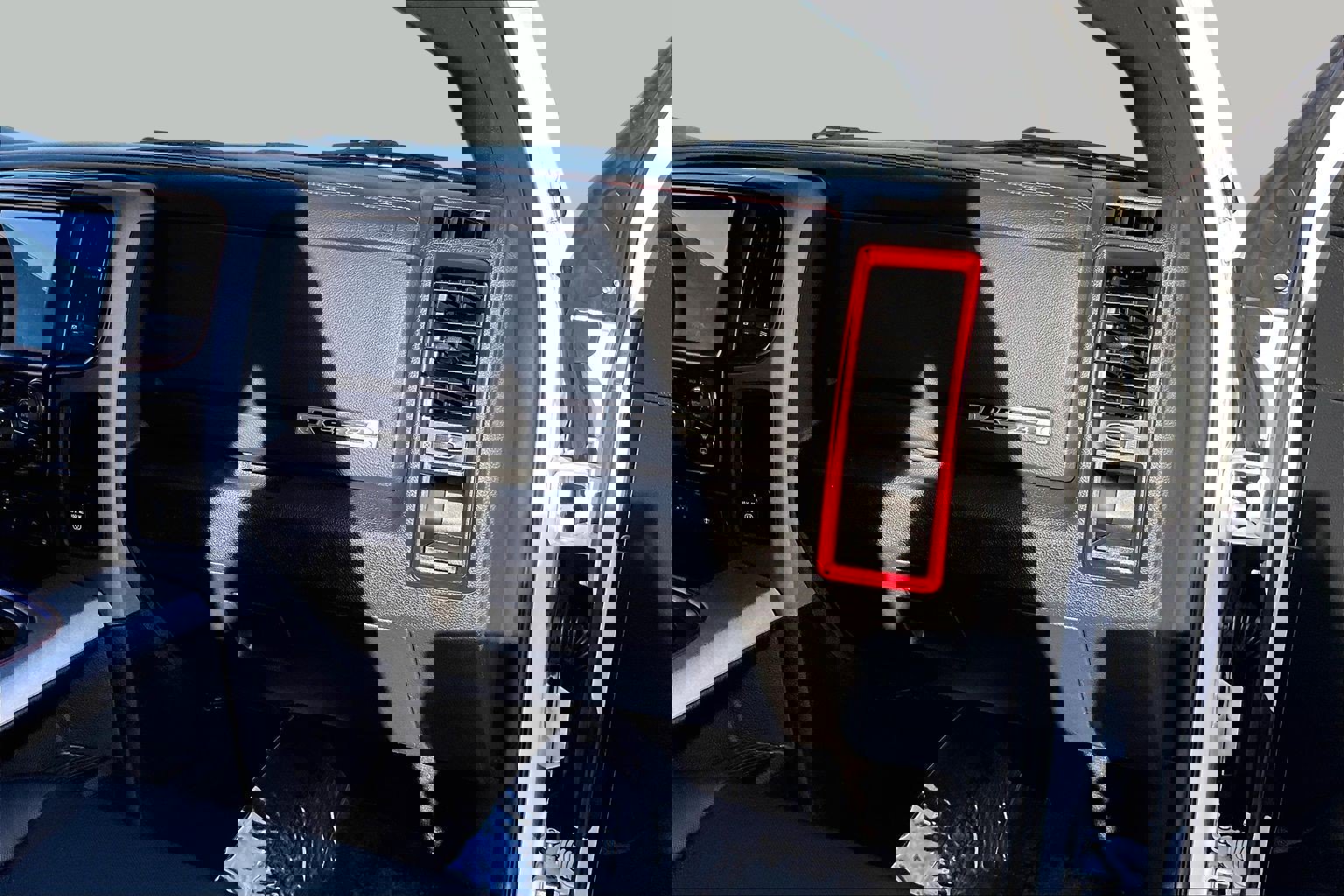 Used 2017 RAM 1500 Rebel image 15