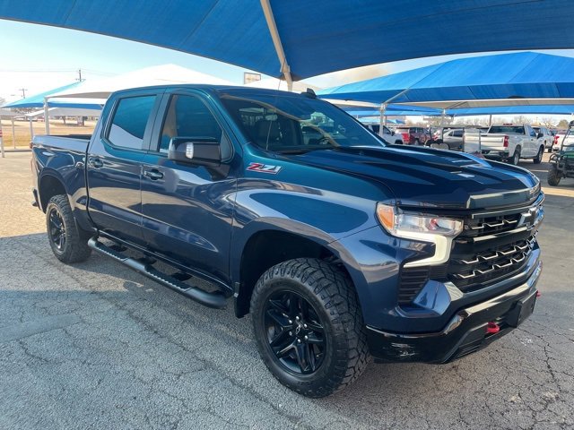 Used 2022 Chevrolet Silverado 1500 LT Trail Boss w/ LT Trail Boss Premium Package image 3