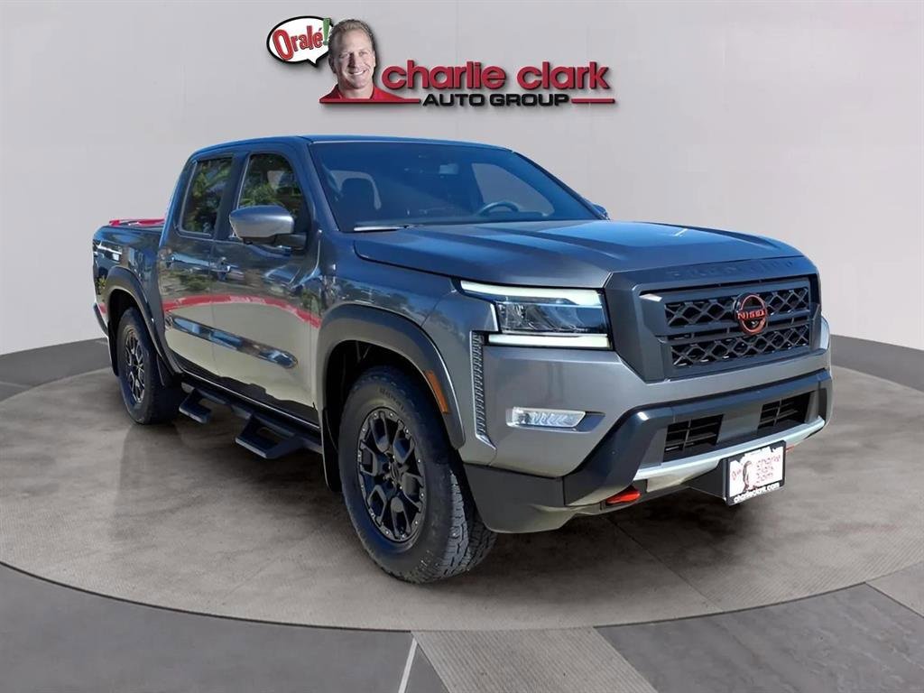 Used 2023 Nissan Frontier Pro-X w/ Pro-X Premium Package image 8