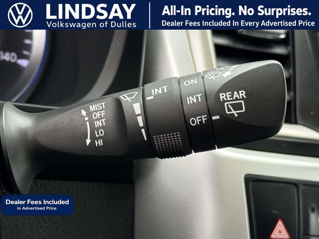 Used 2017 Toyota Highlander SE AWD/4WD image 26