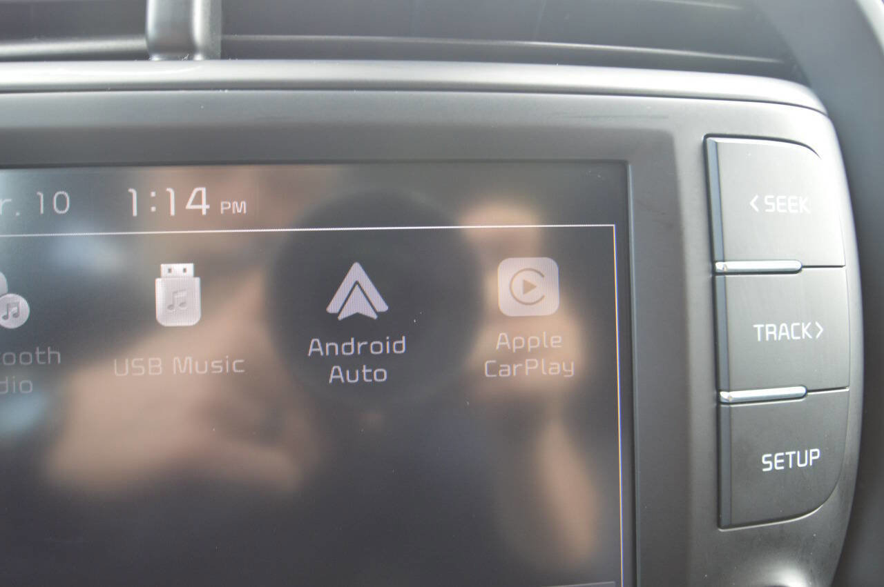 Used 2025 Kia Soul LX image 29