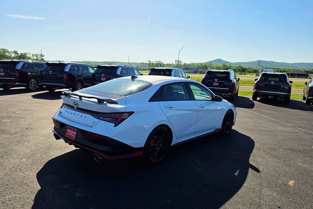 New 2026 Hyundai Elantra N FWD image 31