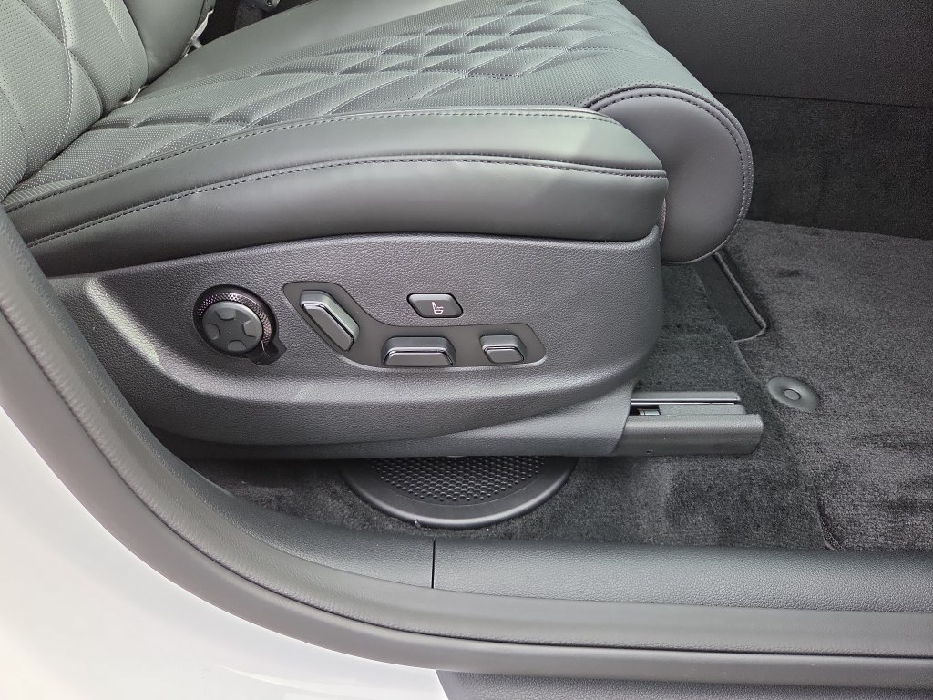 New 2027 Genesis GV80 3.5T Prestige AWD/4WD image 37