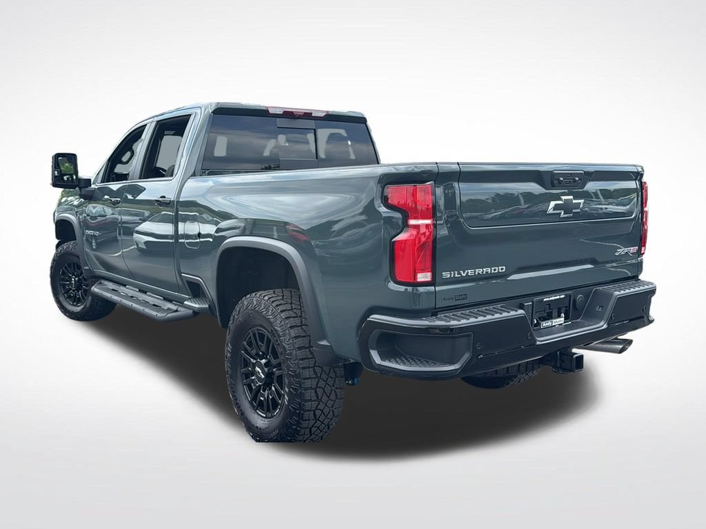 Used 2026 Chevrolet Silverado 2500 ZR2 AWD/4WD image 5