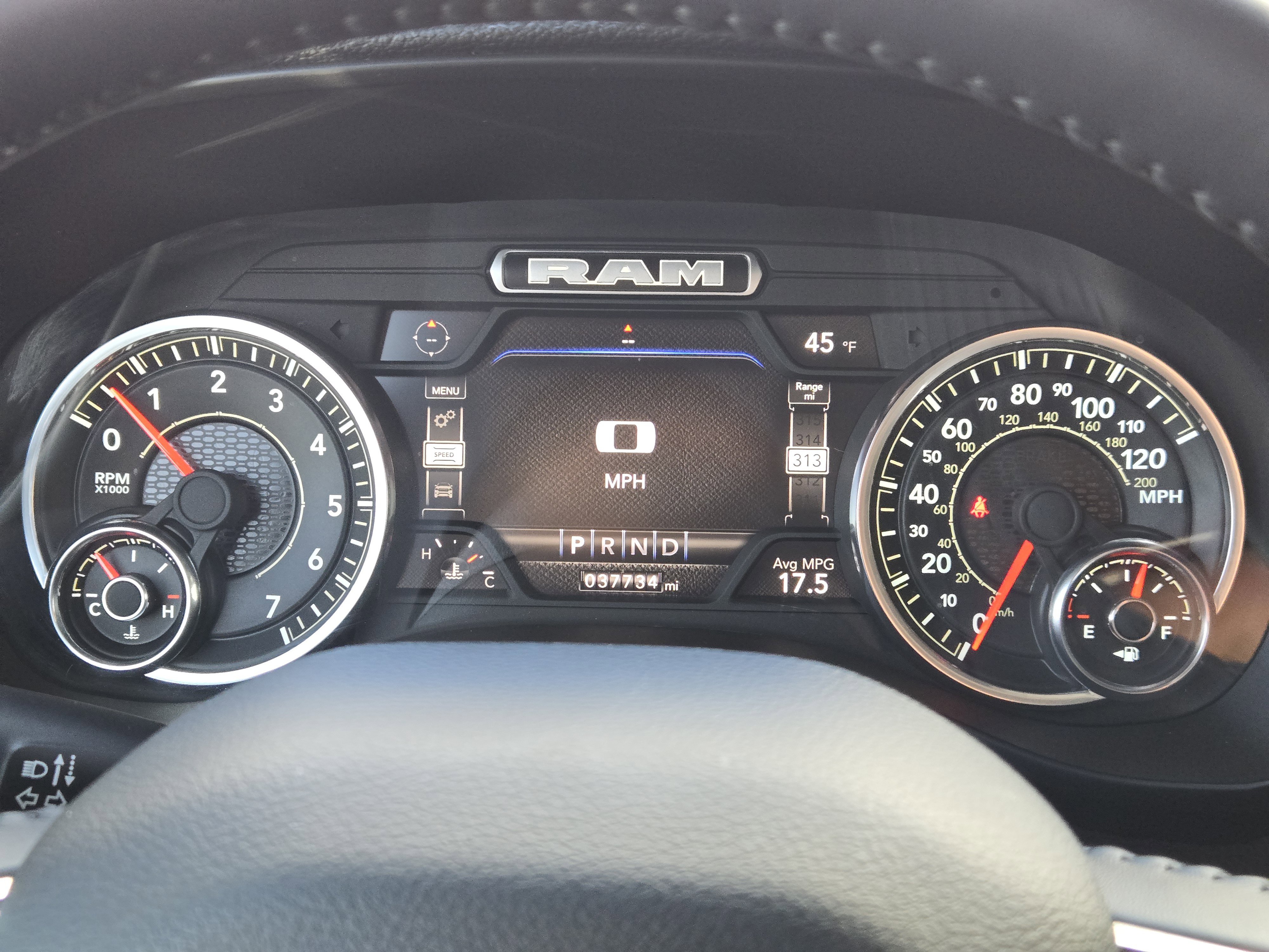 Used 2024 RAM 1500 Laramie image 19