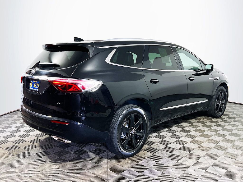 Used 2024 Buick Enclave Essence w/ Experience Buick Package AWD/4WD image 7
